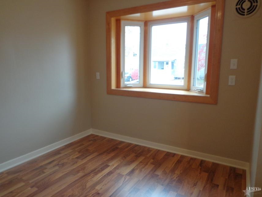 475 Charlotte Ave, Fort Wayne, IN 46805 photo 9
