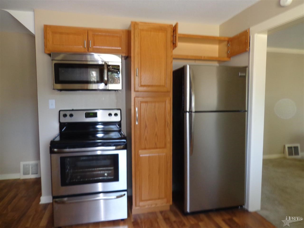 475 Charlotte Ave, Fort Wayne, IN 46805 photo 6