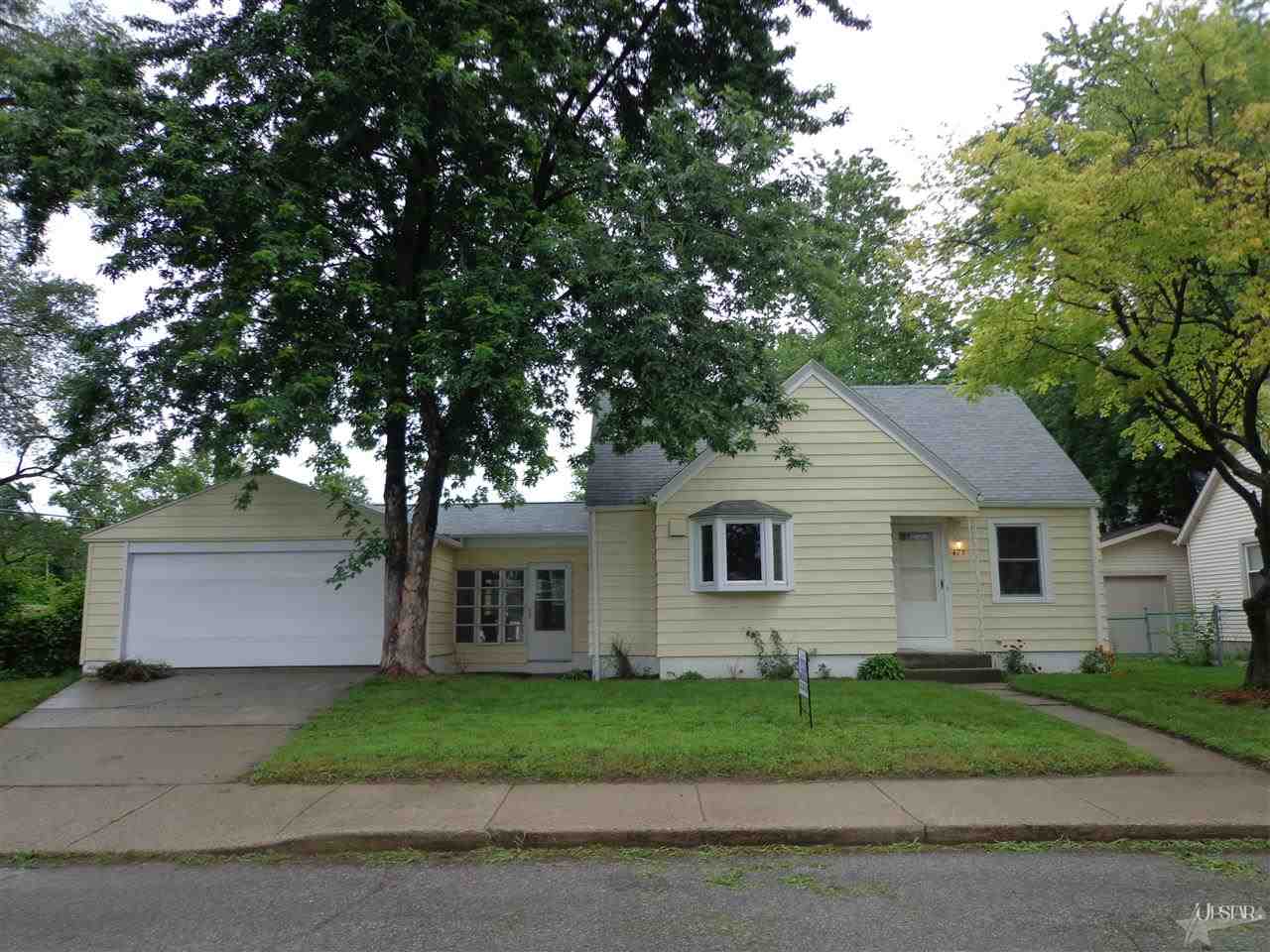 475 Charlotte Ave, Fort Wayne, IN 46805 photo 1