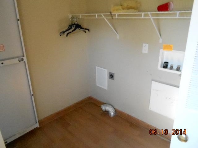 826 N Plum St, Albany, IN 47320 photo 9