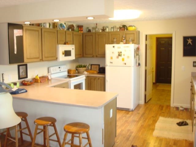 408 W Albion St, Avilla, IN 46710 photo 5