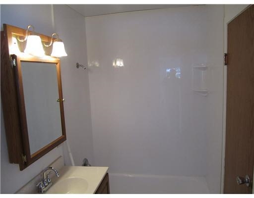 52436 Bamford Dr, South Bend, IN 46637 photo 8