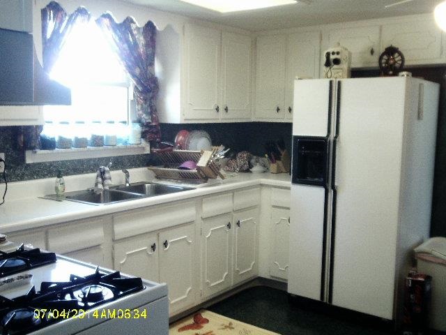 2002 Westgate Dr, Logansport, IN 46947 photo 7
