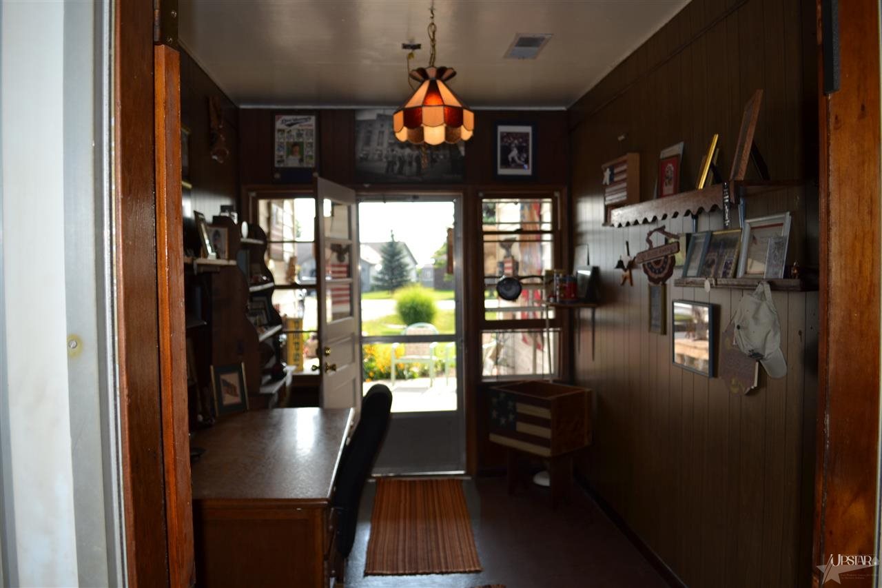 745 N Clark St, Markle, IN 46770 photo 18