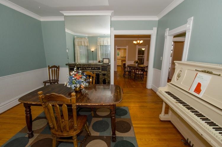 830 Park Ave, South Bend, IN 46601 photo 12