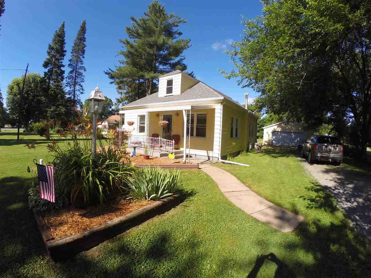 60173 Mayflower Rd, South Bend, IN 46614 photo 1