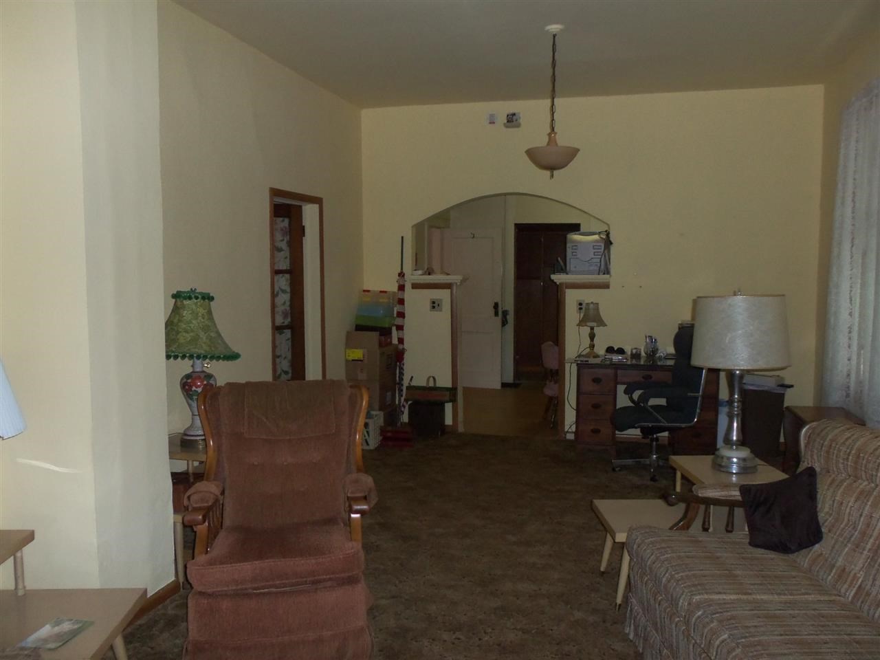481 E 5th St, Peru, IN 46970 photo 3