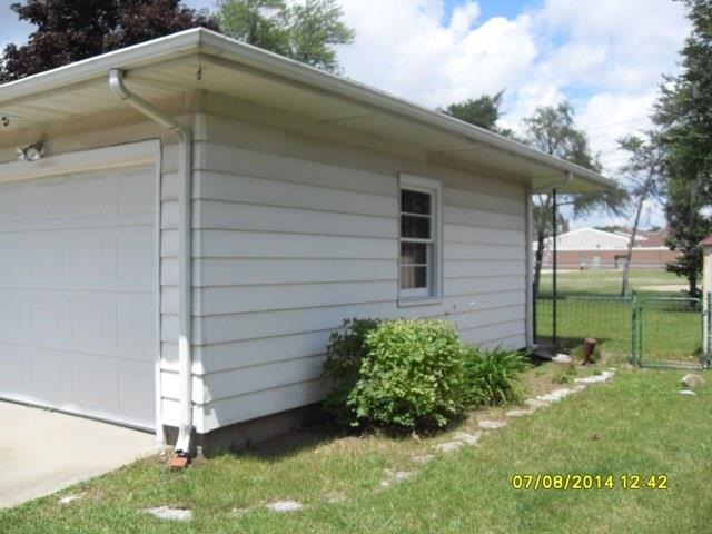 444 Village Ln, Elkhart, IN 46517 photo 16