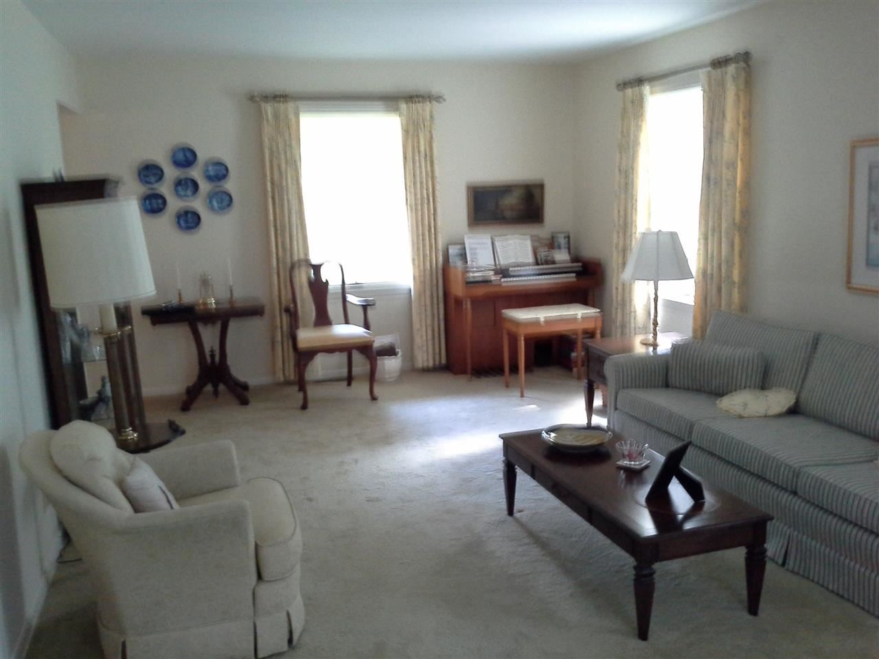 210 E Meadow St, Goodland, IN 47948 photo 2