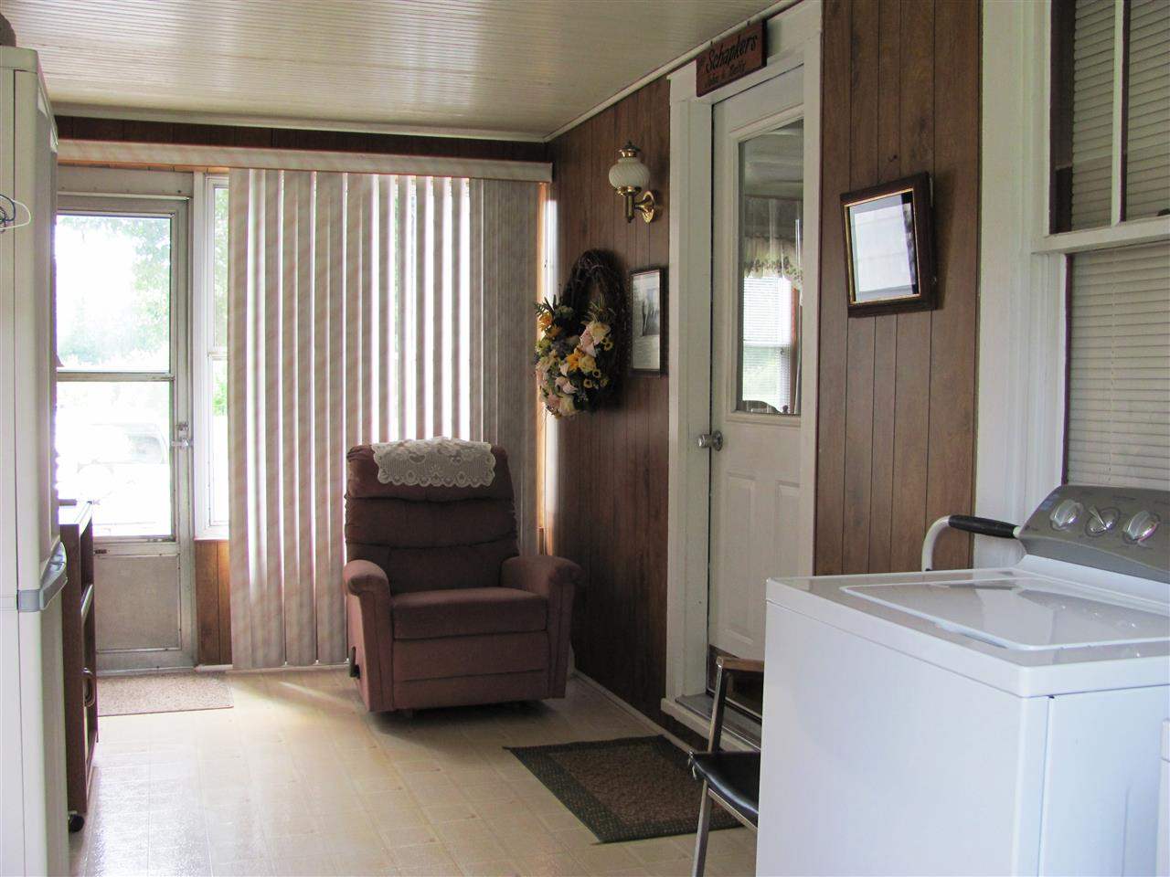 60 S Eickhoff Rd, Evansville, IN 47712 photo 11