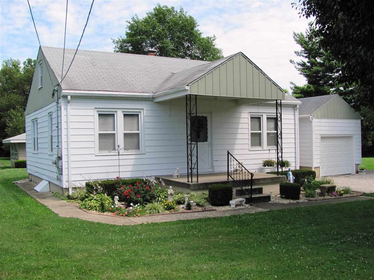 60 S Eickhoff Rd, Evansville, IN 47712 photo 1