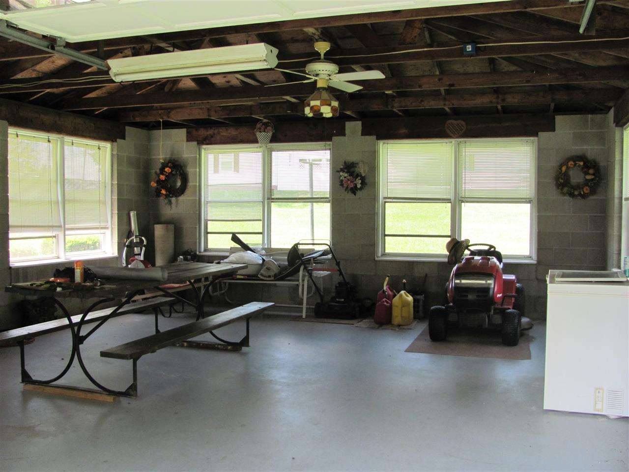 60 S Eickhoff Rd, Evansville, IN 47712 photo 25
