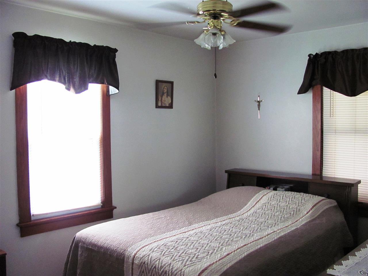 60 S Eickhoff Rd, Evansville, IN 47712 photo 7