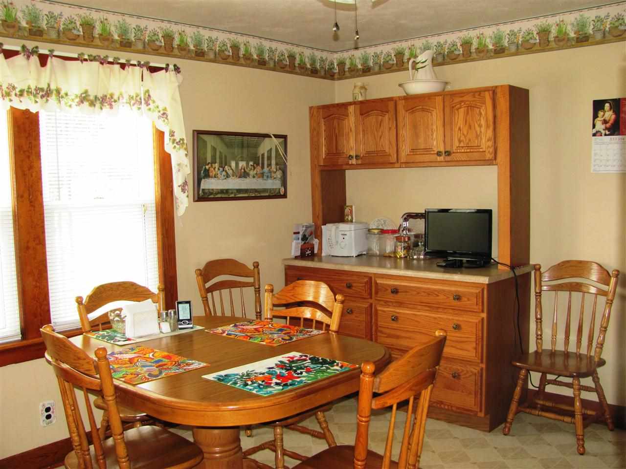 60 S Eickhoff Rd, Evansville, IN 47712 photo 5