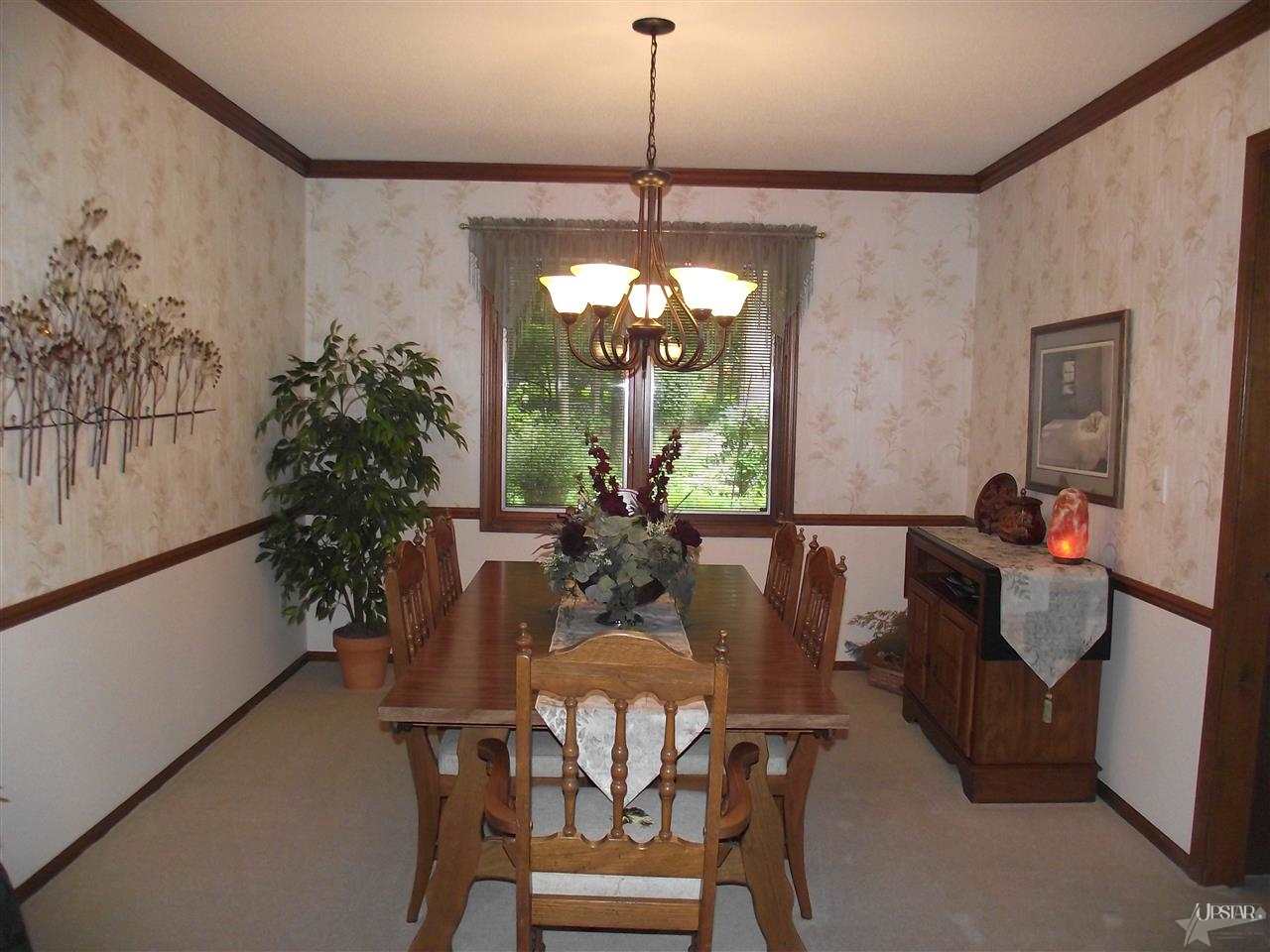1516 Channel Ct, Fort Wayne, IN 46825 photo 5