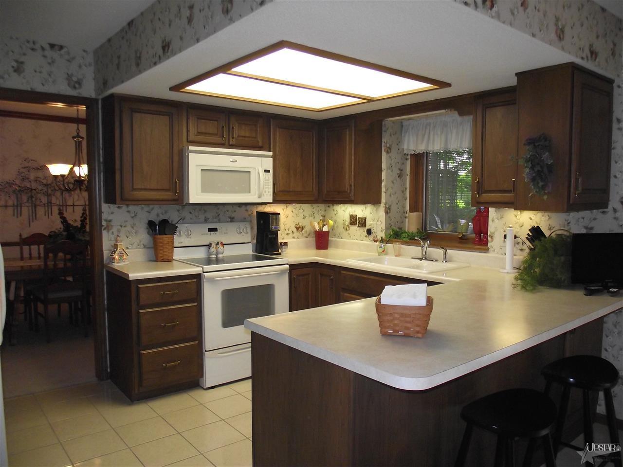 1516 Channel Ct, Fort Wayne, IN 46825 photo 6