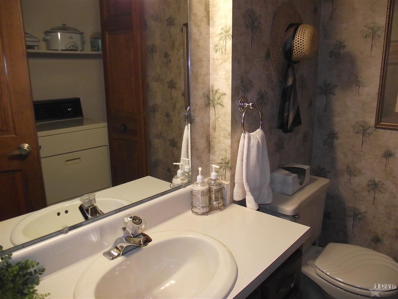 1516 Channel Ct, Fort Wayne, IN 46825 photo 14