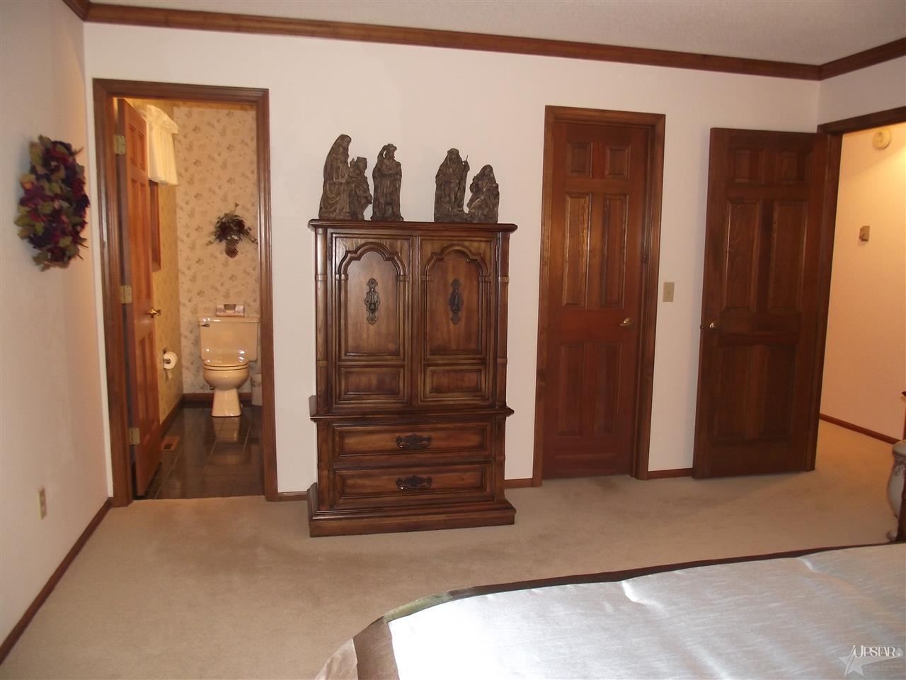 1516 Channel Ct, Fort Wayne, IN 46825 photo 18