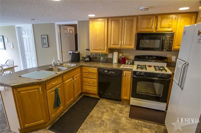1921 E Bair Rd, Columbia City, IN 46725 photo 8