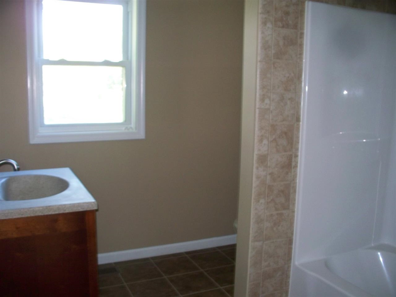 303 N East St, Odon, IN 47562 photo 7