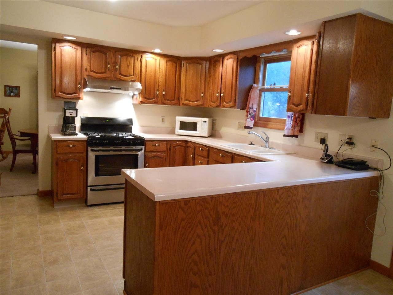 1231 Ventura Ln, Fort Wayne, IN 46816 photo 3