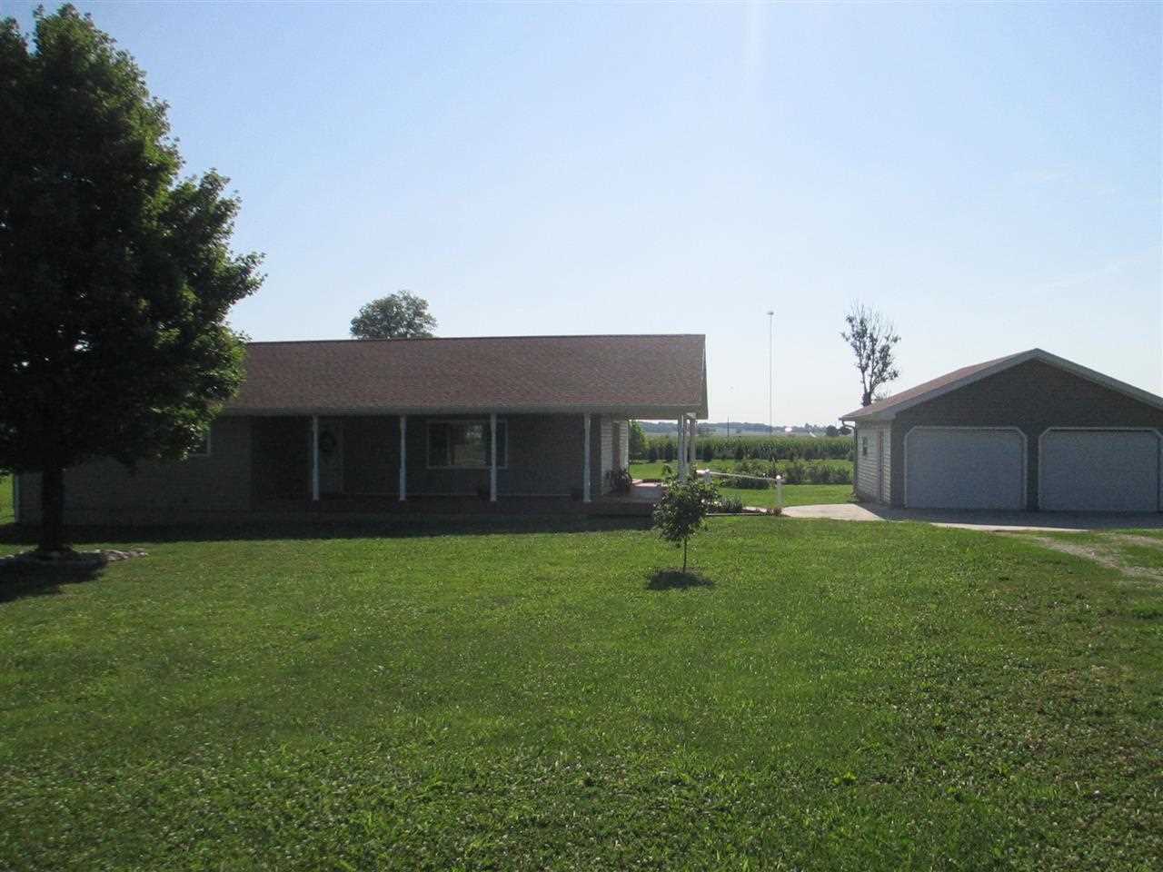 272 S Cale St, Poseyville, IN 47633 photo 1