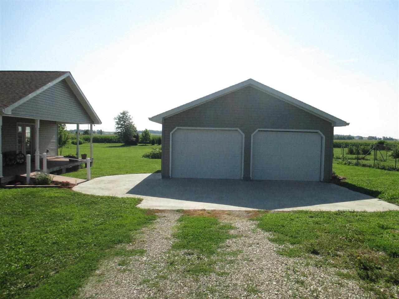 272 S Cale St, Poseyville, IN 47633 photo 18