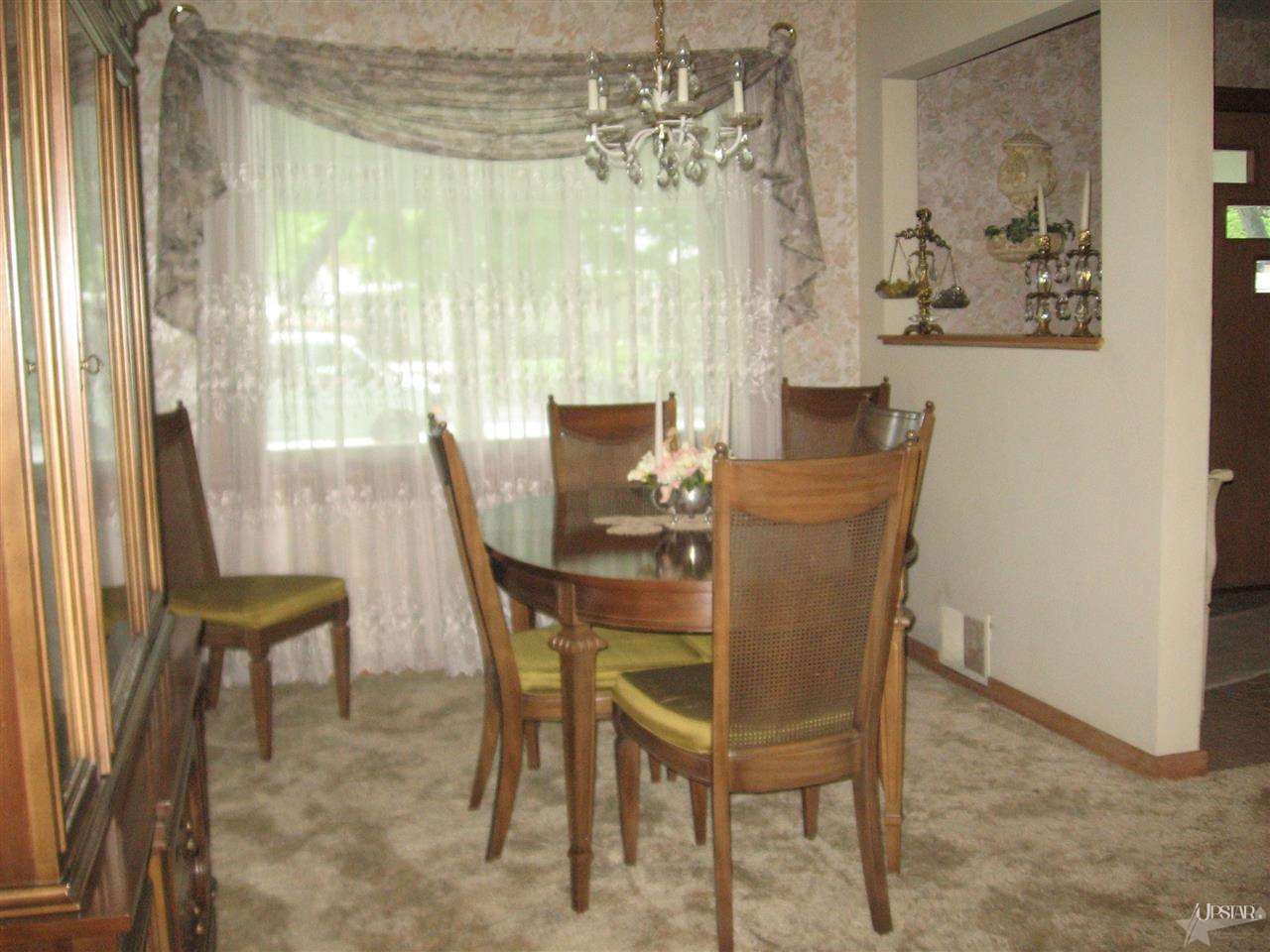 604 W Park Dr, Columbia City, IN 46725 photo 9