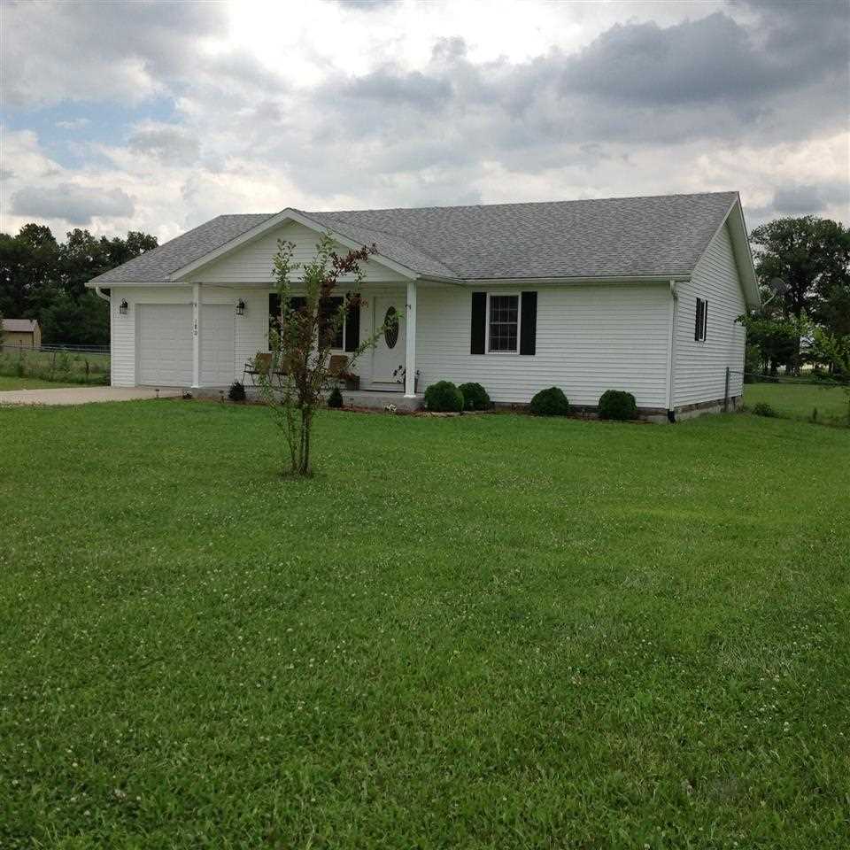 180 Burton Ln, Mitchell, IN 47446 photo 2