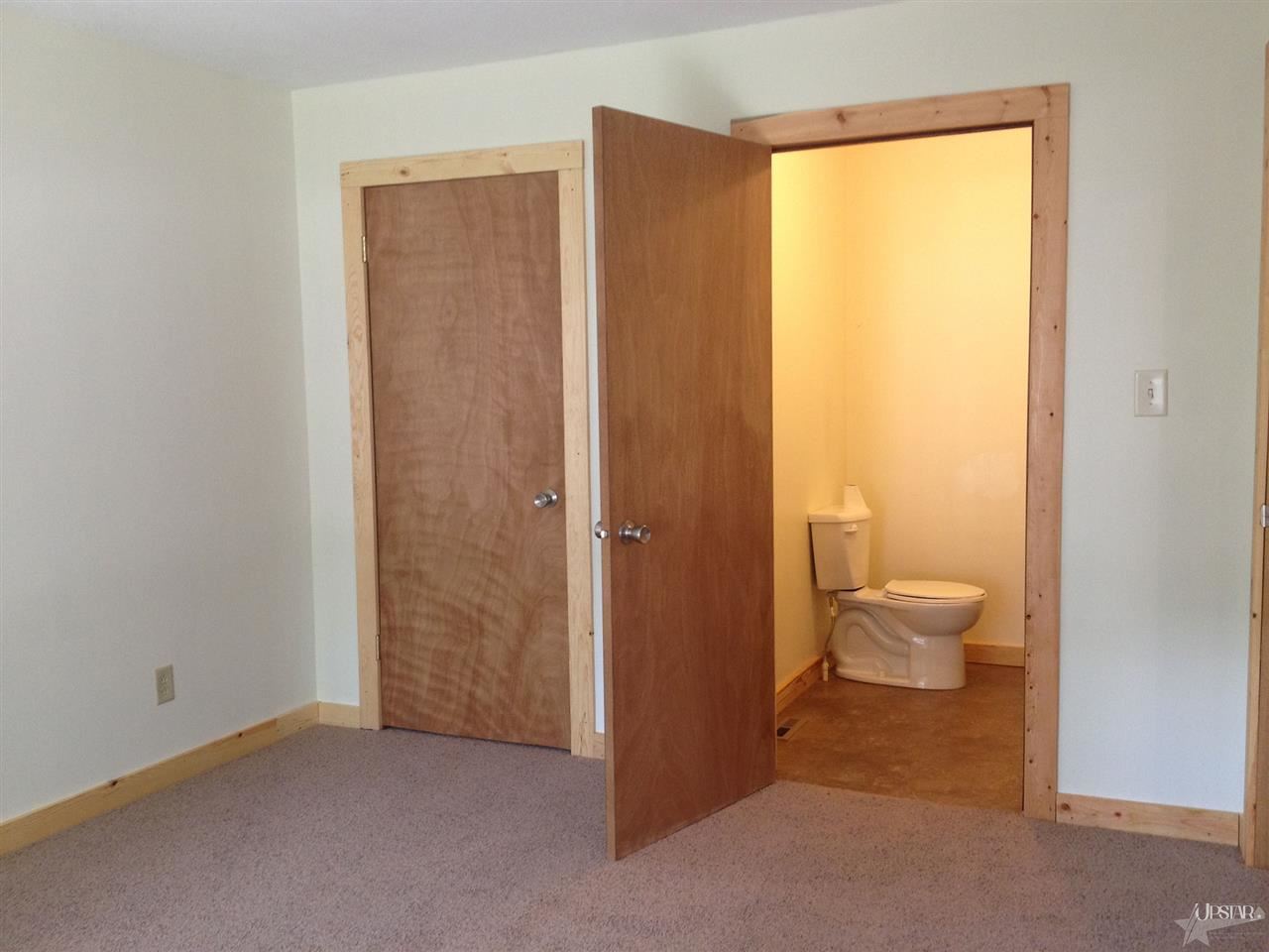 3250 W Hill Dr, Columbia City, IN 46725 photo 12