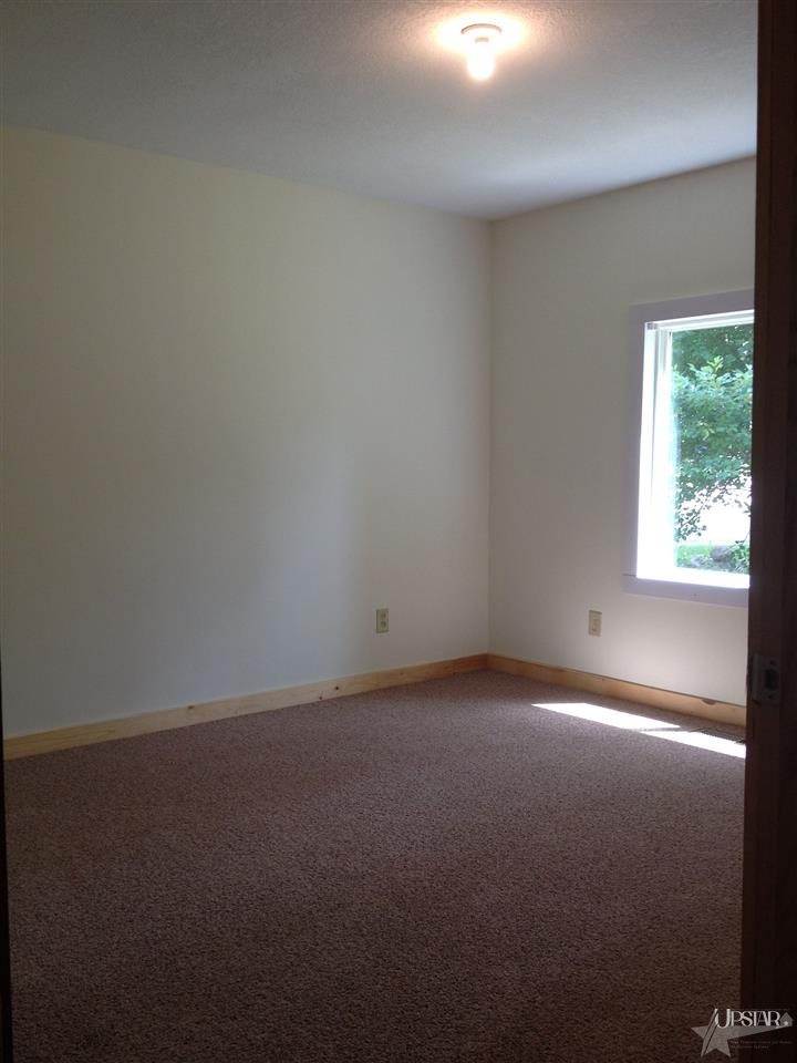 3250 W Hill Dr, Columbia City, IN 46725 photo 7