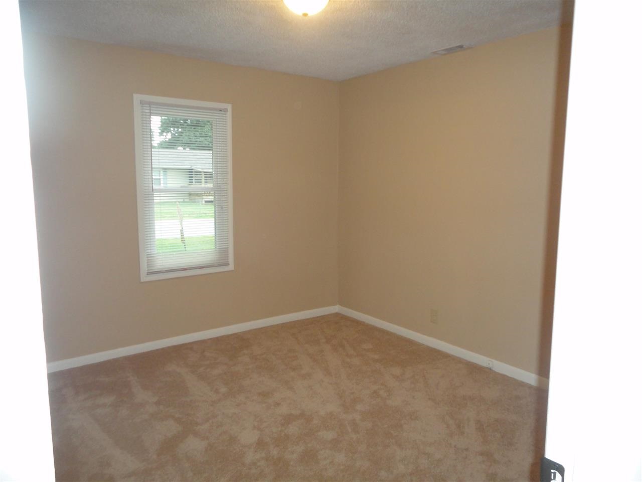 4204 E Riverside Dr, Evansville, IN 47714 photo 12