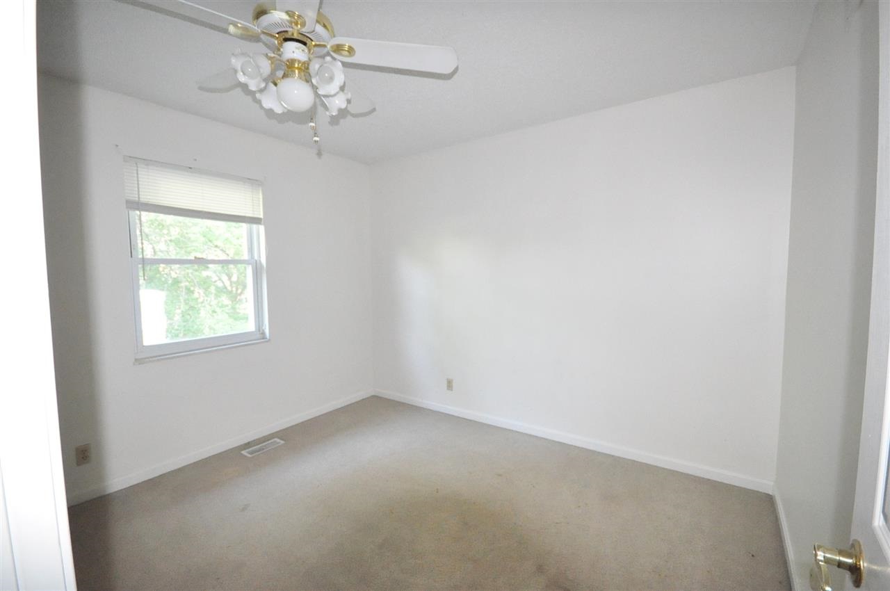 7855 Tanglewood Dr, Newburgh, IN 47630 photo 12