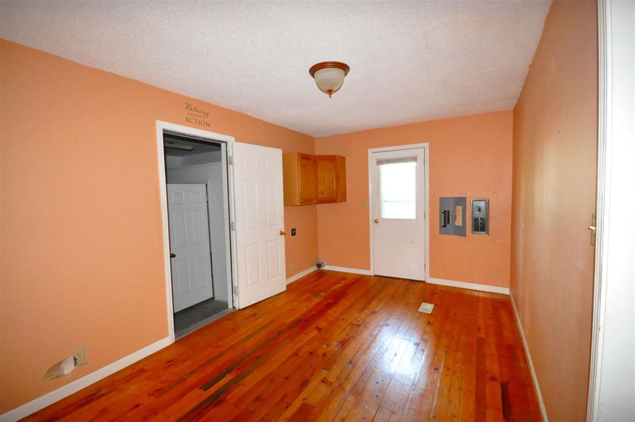 7855 Tanglewood Dr, Newburgh, IN 47630 photo 9
