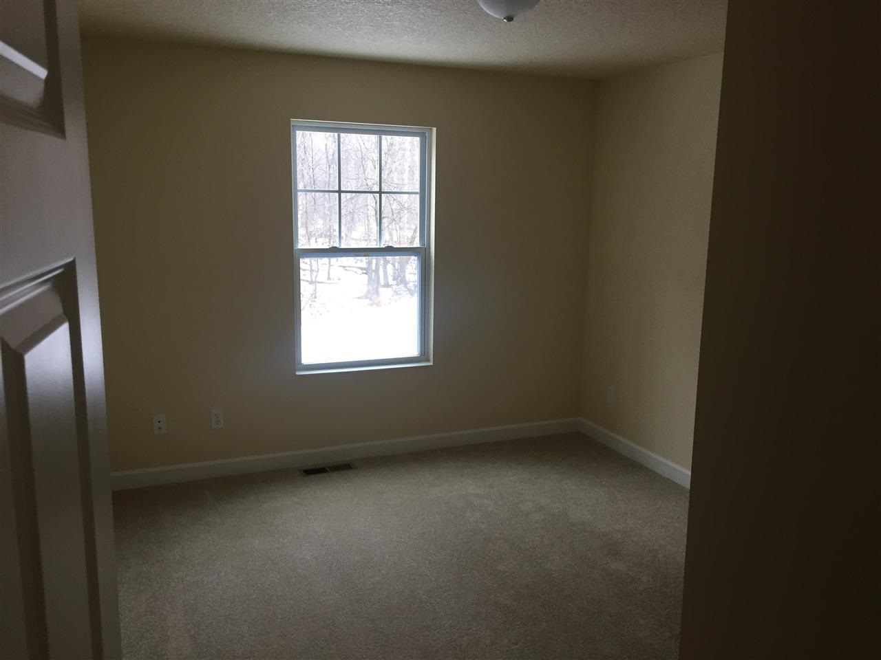 260 Beechnut Ct, Warsaw, IN 46582 photo 11