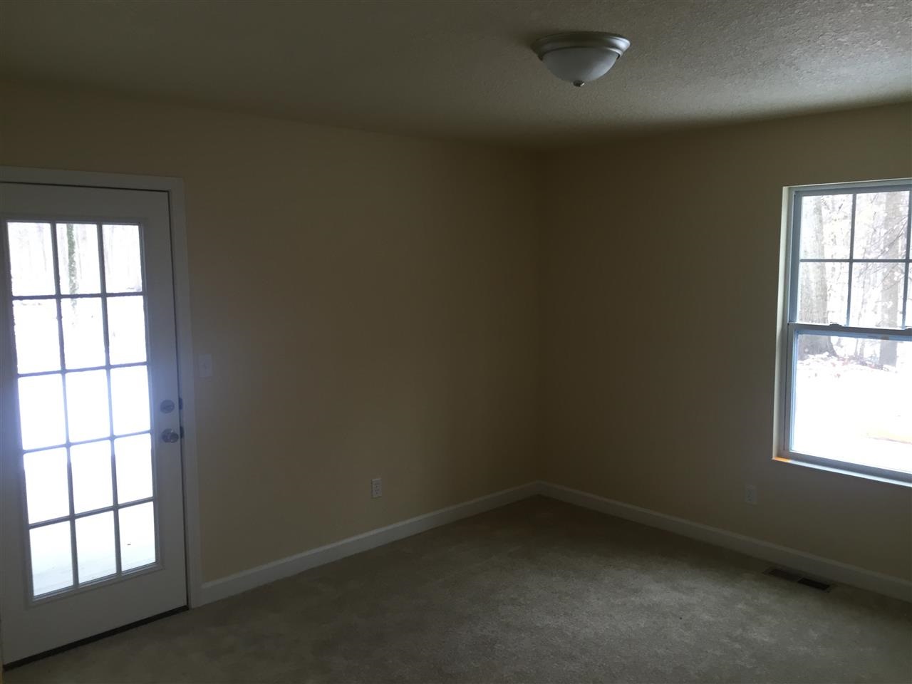 260 Beechnut Ct, Warsaw, IN 46582 photo 10