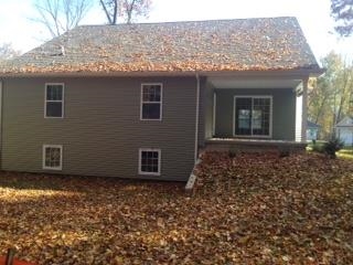 260 Beechnut Ct, Warsaw, IN 46582 photo 2
