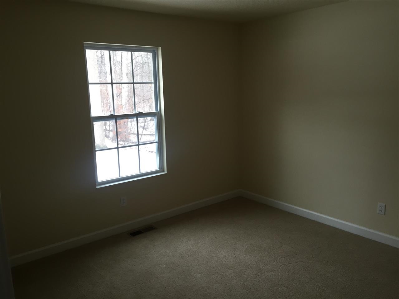 244 Beechnut Ct, Warsaw, IN 46582 photo 3
