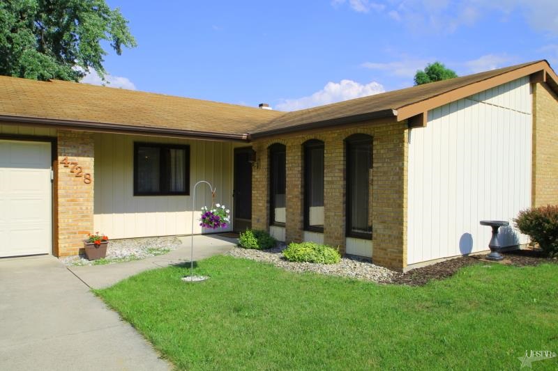 4728 Queensbury Dr, Fort Wayne, IN 46835 photo 3
