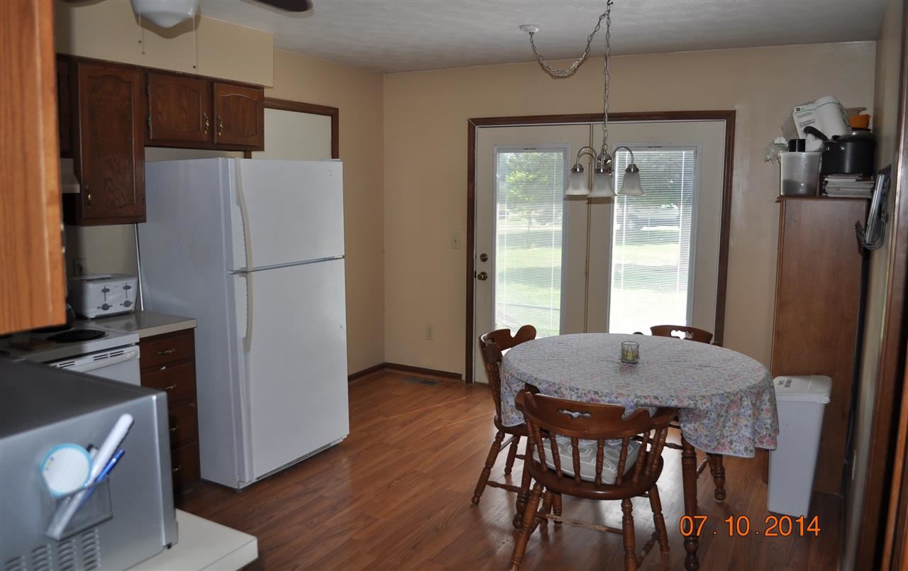 62828 Fairview Dr, Goshen, IN 46528 photo 3