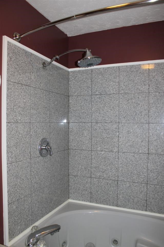 5788 Lisa Ln, Newburgh, IN 47630 photo 23