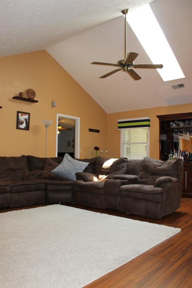5788 Lisa Ln, Newburgh, IN 47630 photo 8