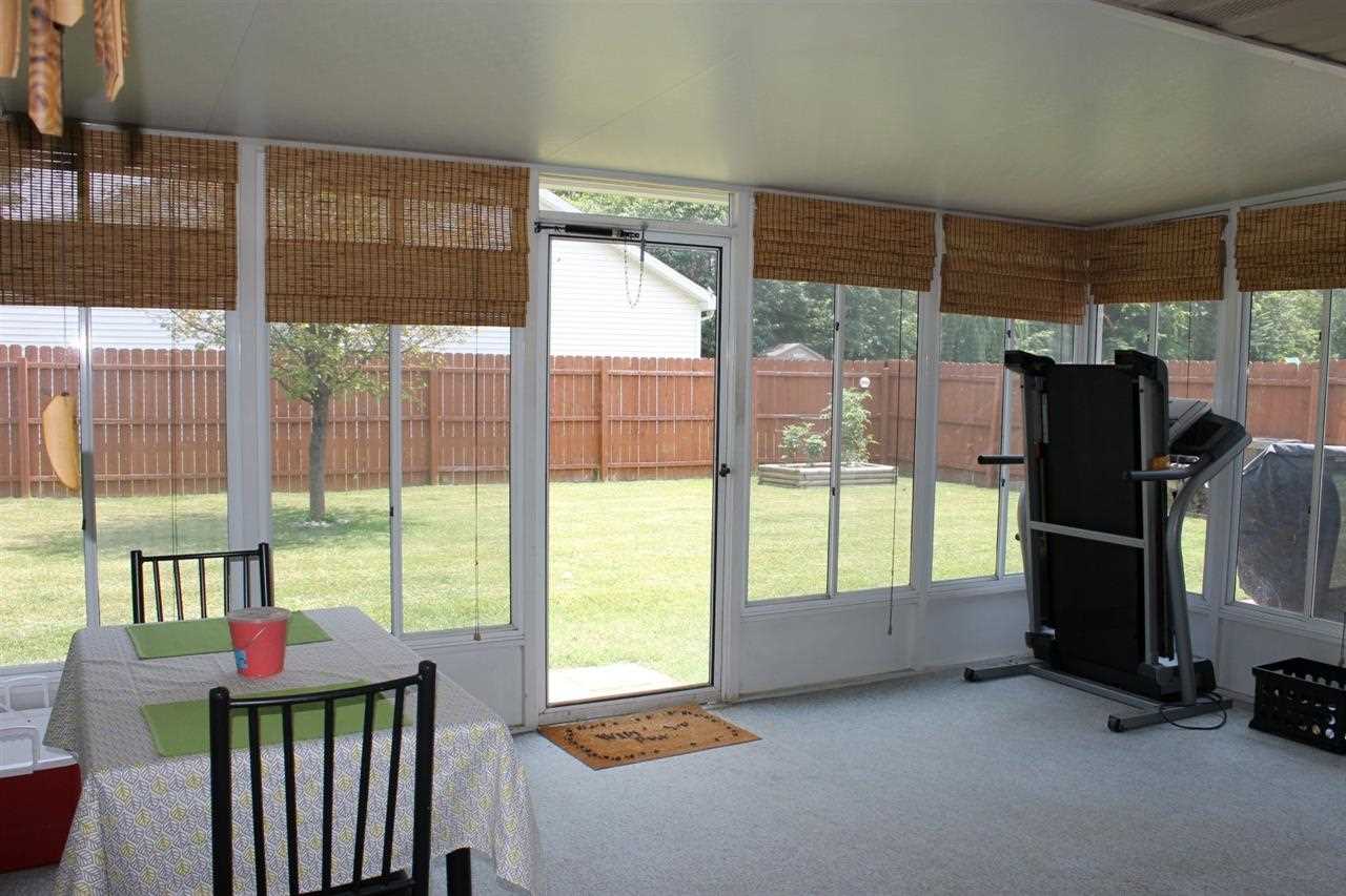 5788 Lisa Ln, Newburgh, IN 47630 photo 25