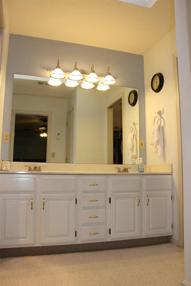 5788 Lisa Ln, Newburgh, IN 47630 photo 17