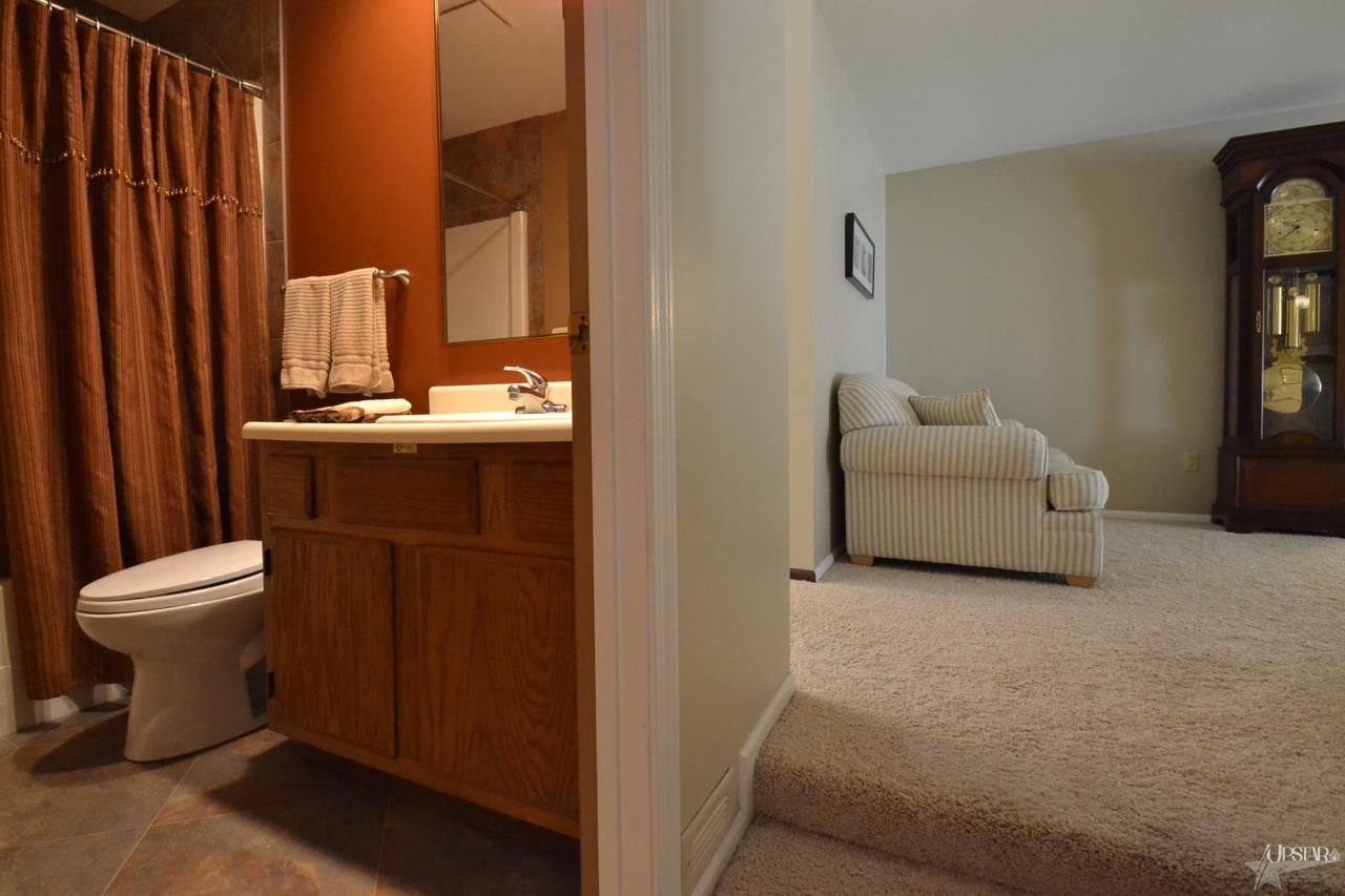 9005 Sea Wind Pl, Fort Wayne, IN 46804 photo 18