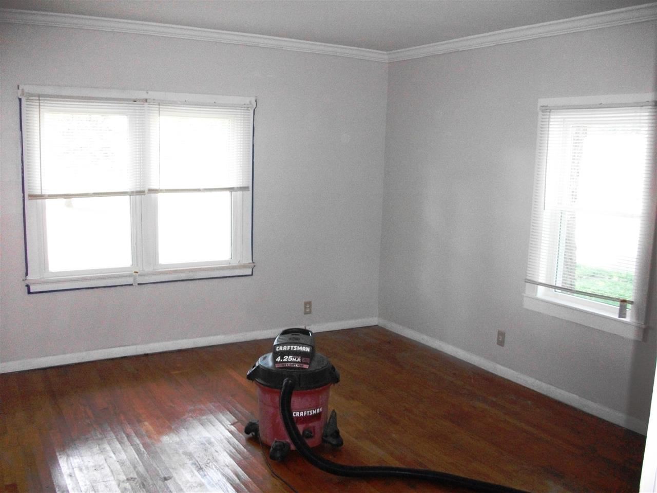 1001 E Water St, Mount Vernon, IN 47620 photo 8