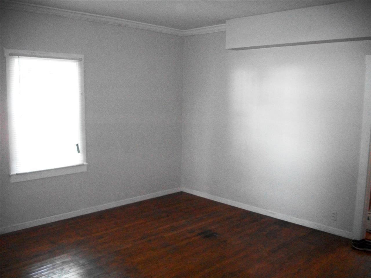1001 E Water St, Mount Vernon, IN 47620 photo 7