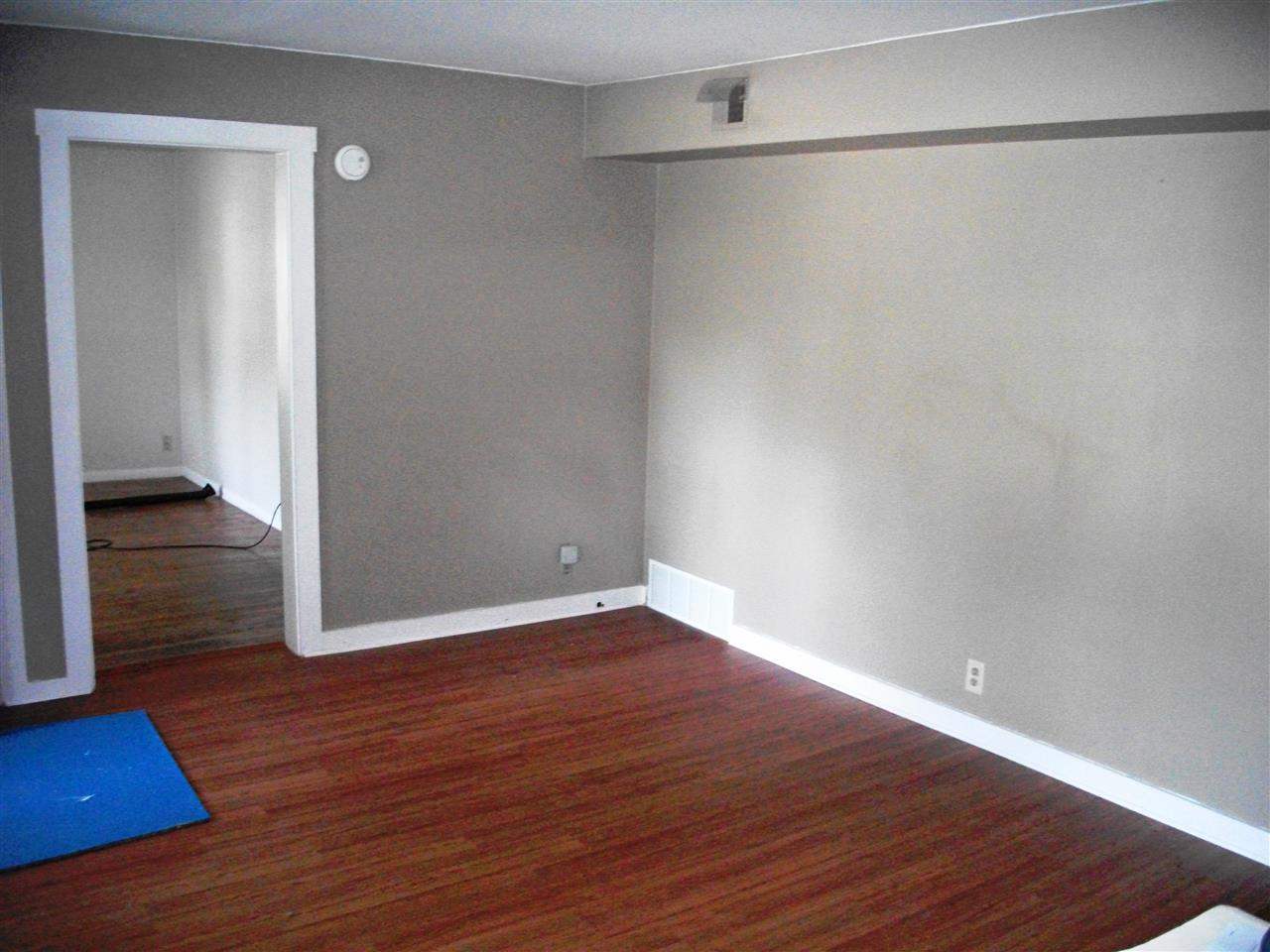 1001 E Water St, Mount Vernon, IN 47620 photo 6