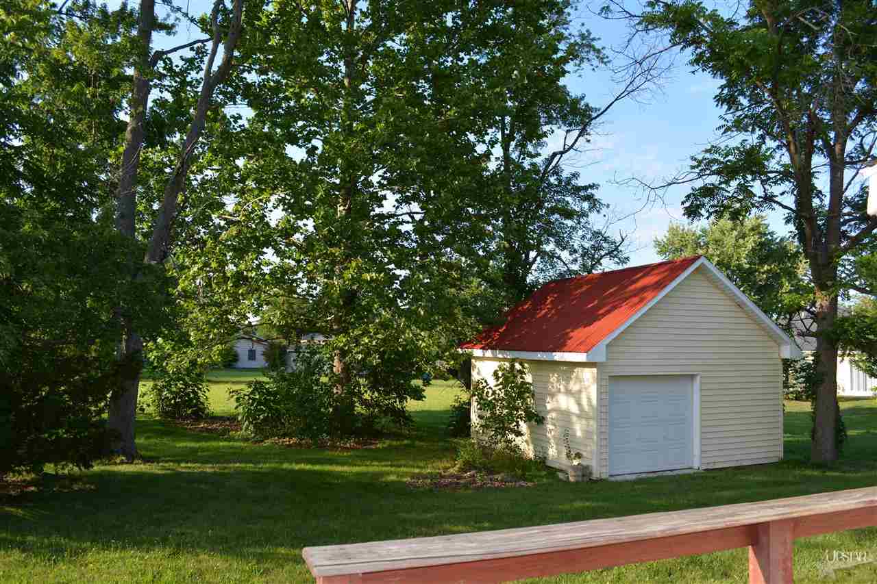 9406 Aboite Center Rd, Fort Wayne, IN 46804 photo 5