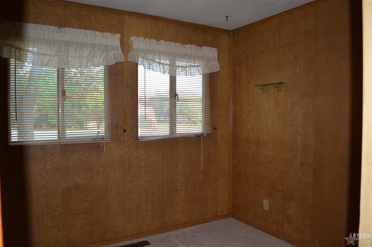 9406 Aboite Center Rd, Fort Wayne, IN 46804 photo 19